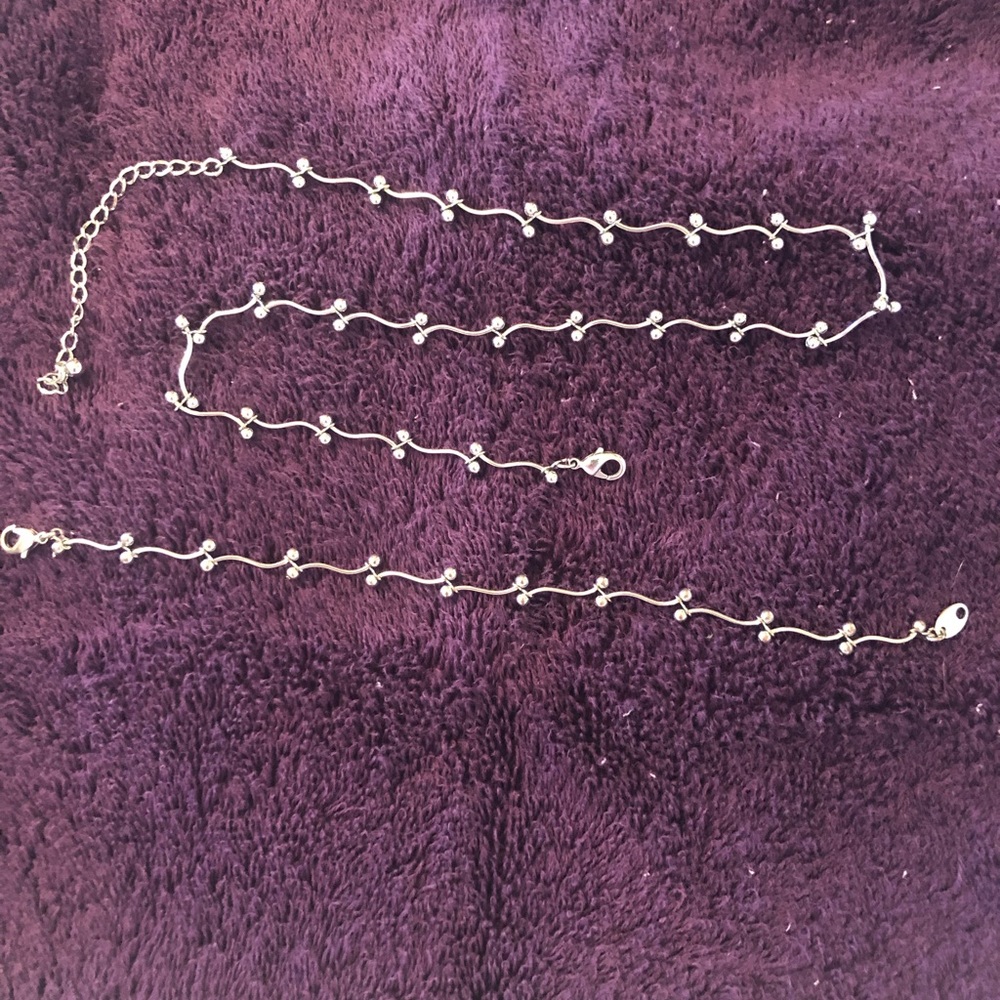 Necklace & bracelet set